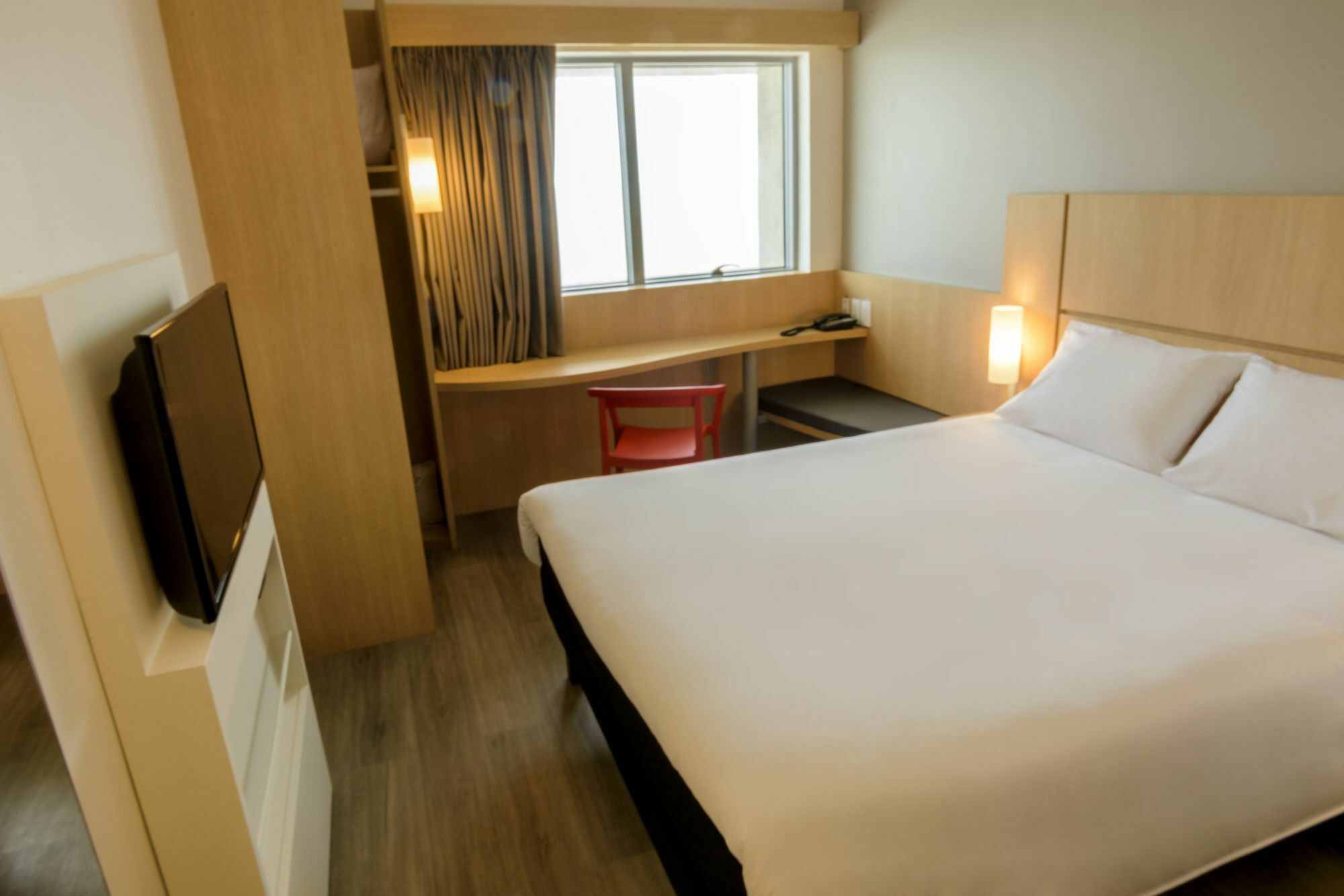 ibis Cartagena Marbella Hotell Exteriör bild